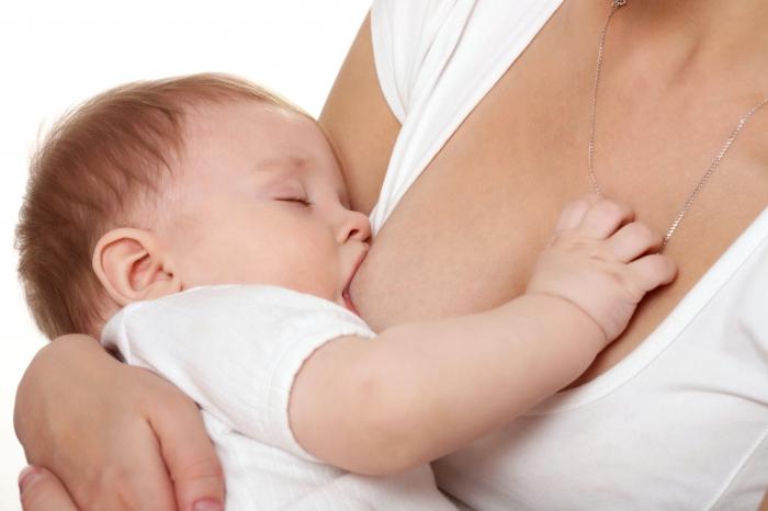Quale dovrebbe essere la sedia per l'allattamento al seno del neonato?