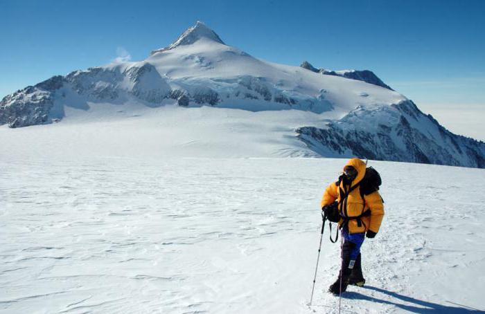 Il punto più alto dell'Antartide. Caratteristiche del rilievo del continente più freddo